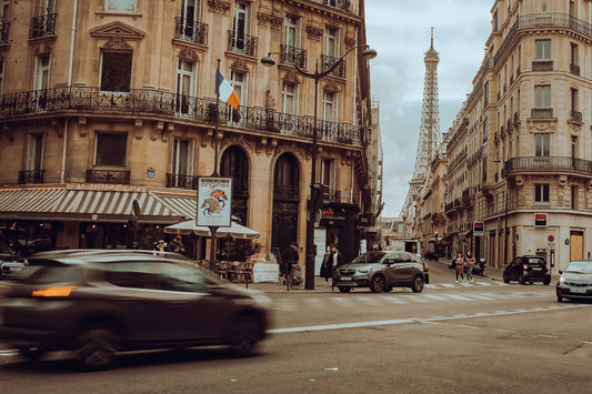 Circulation urbaine à Paris, un contexte concerné par la zone à faibles émissions (ZFE)